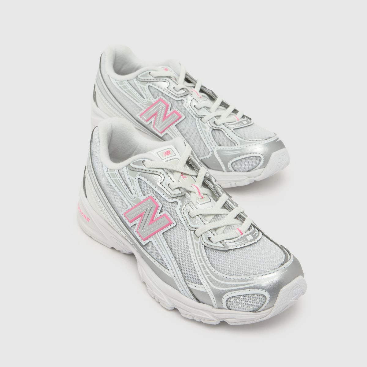 New Balance 740 Girls Junior in Silver Multi New Balance 740 4