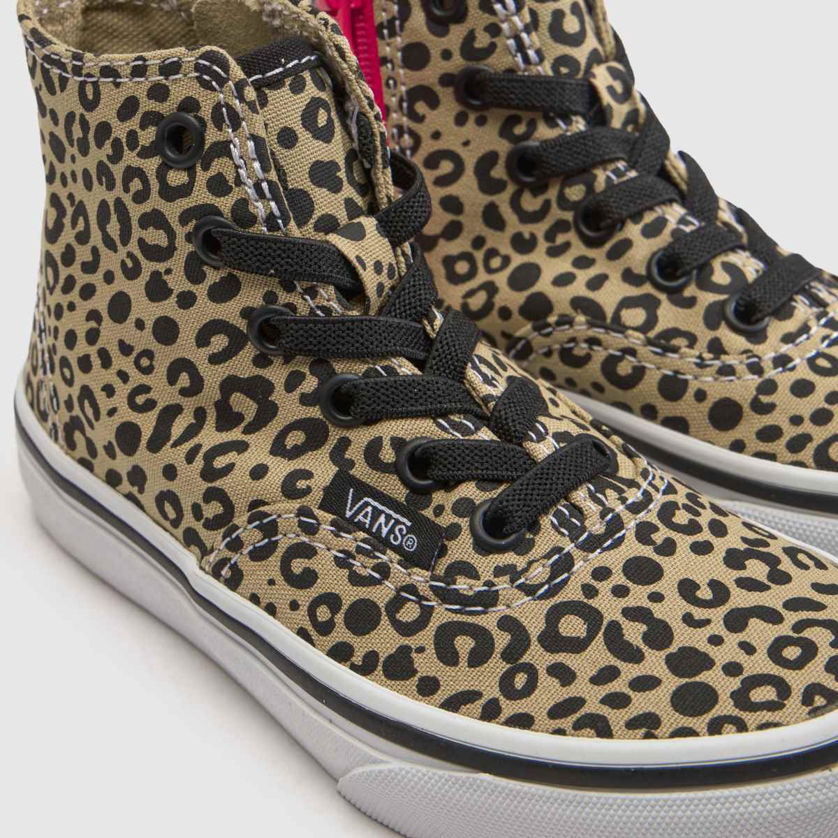 Vans Authentic Hi 2.0 Girls Junior in Print Vans Authentic Hi 2.0 4