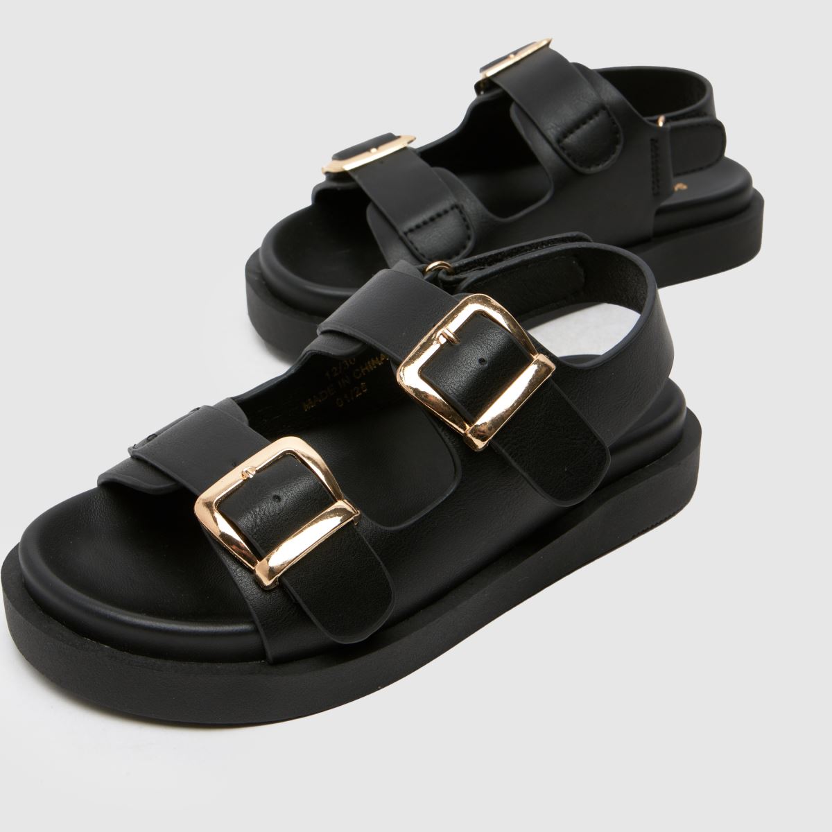 schuh Tabs Buckle Footbed Girls Junior in Black schuh Tabs Buckle Footbed 7