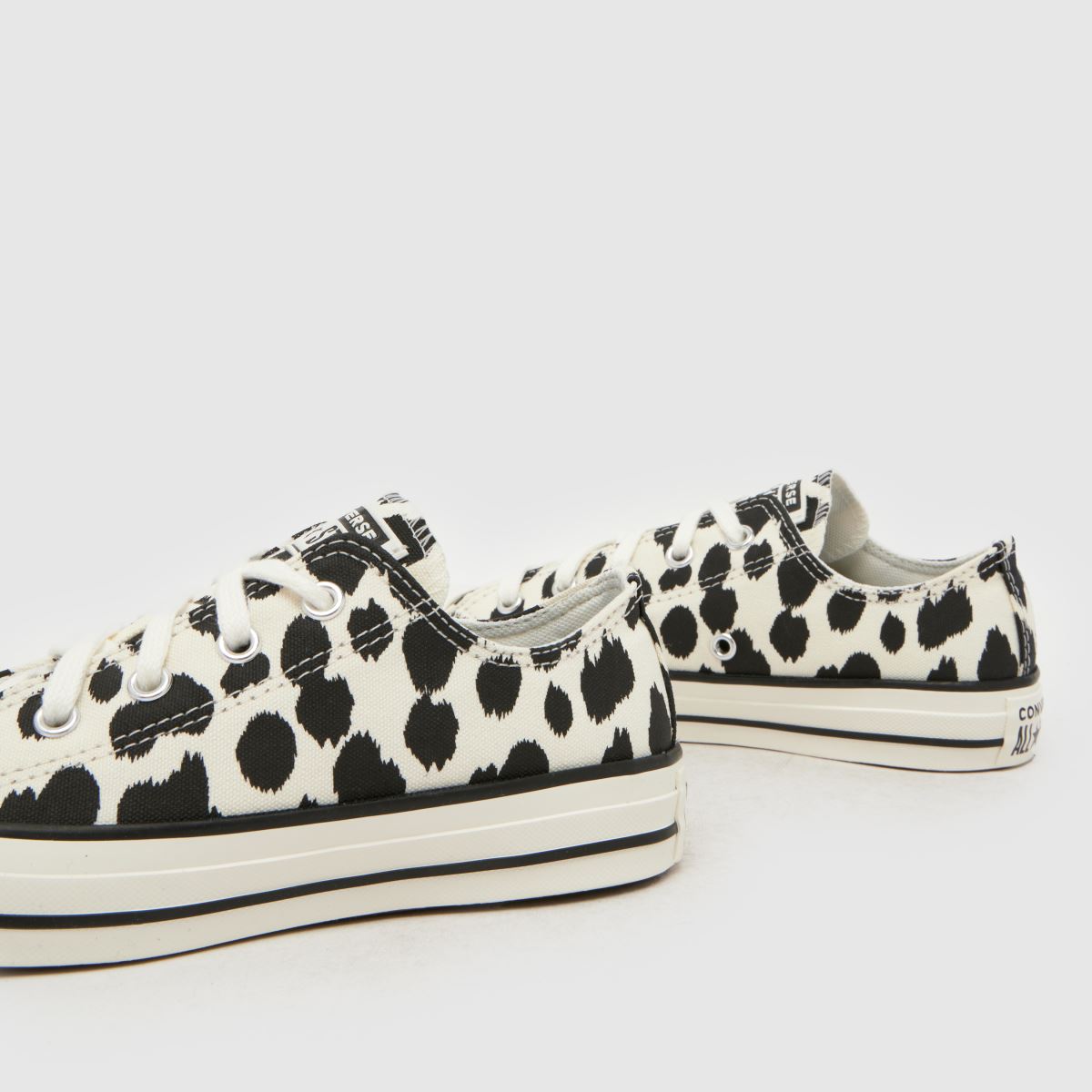 Converse All Star Lo Girls Youth in Black & White Converse All Star Lo 7