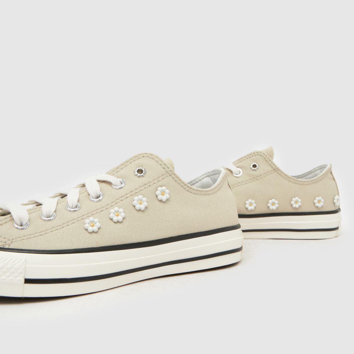 Converse All Star Lo Beaded Girls Youth in Light Green Converse All Star Lo Beaded 7