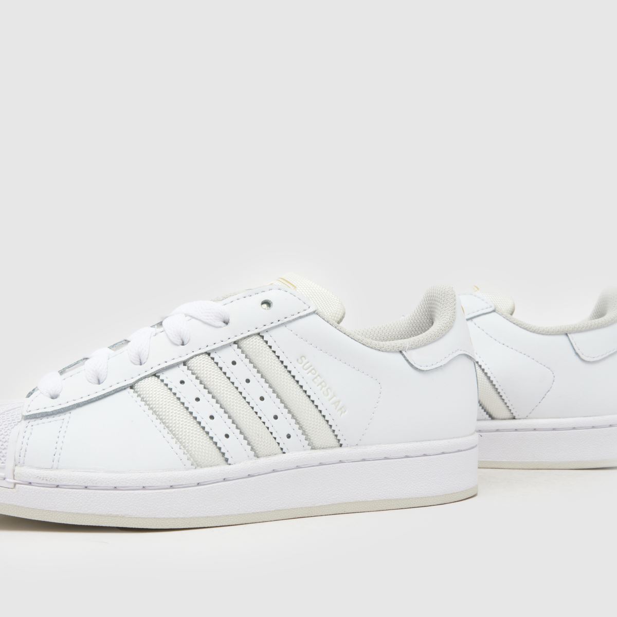 adidas Superstar II Girls Youth in White & grey adidas Superstar II 7