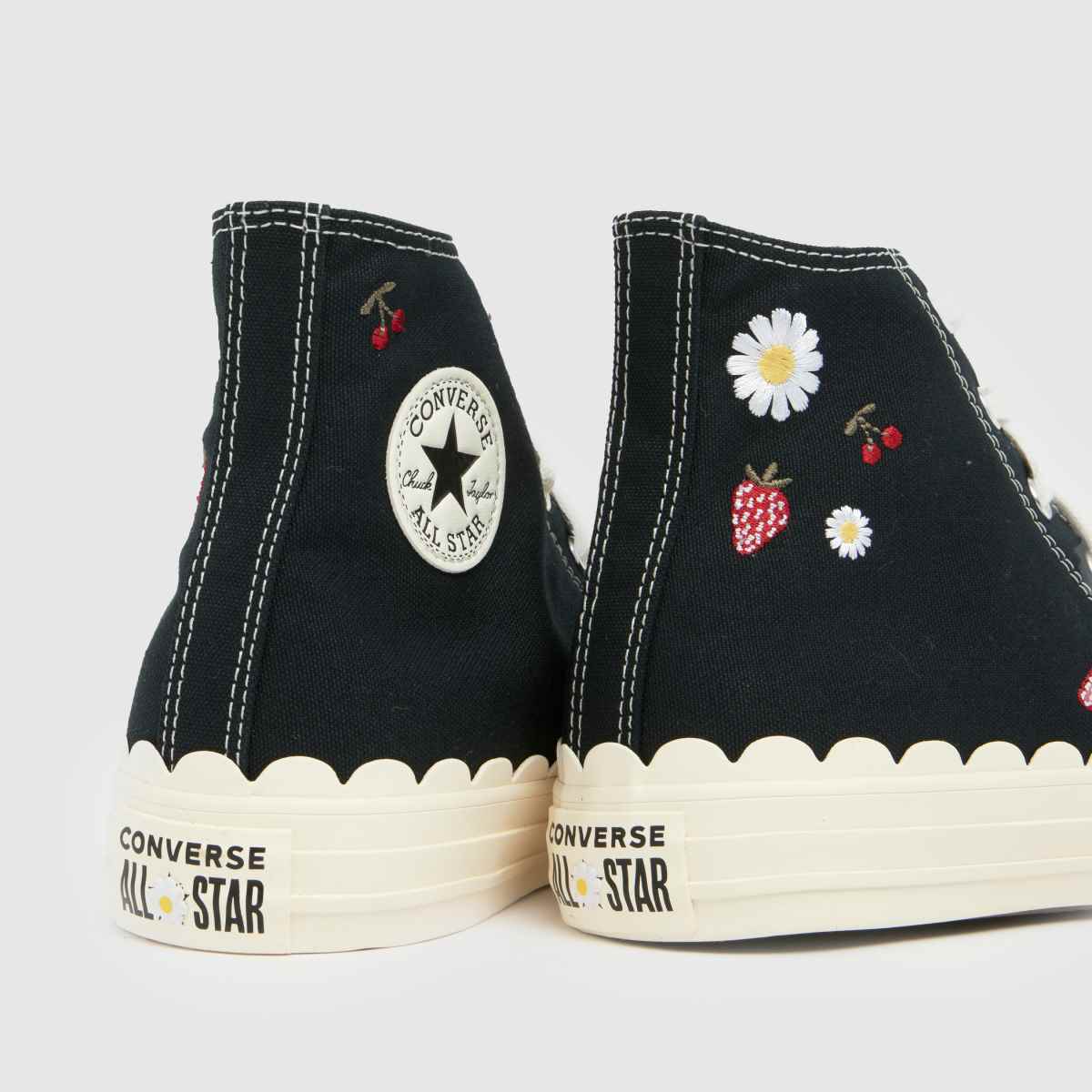 Converse All Star Hi Girls Youth in Black Multi Converse All Star Hi 4
