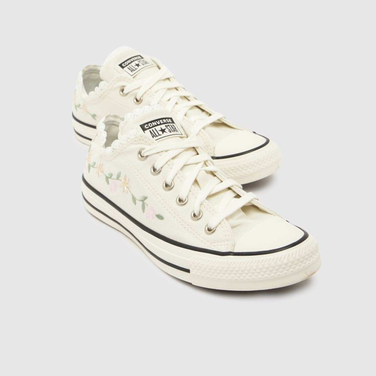 Converse All Star Lo Girls Youth in White Converse All Star Lo 4