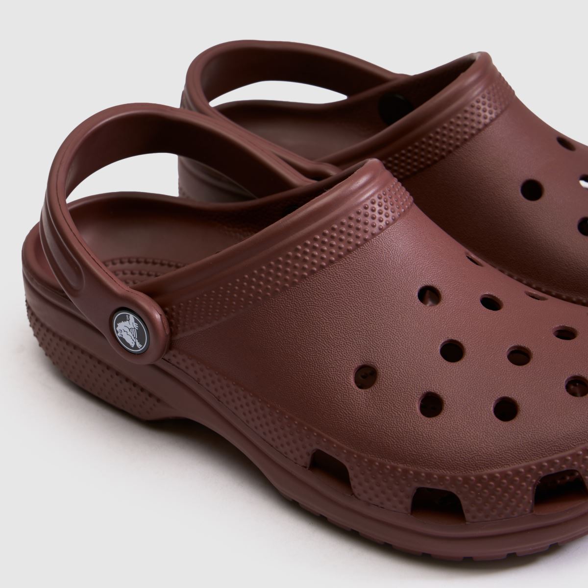 Crocs Classic Clog Girls Youth in Burgundy Crocs Classic Clog 4