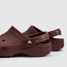 Crocs Classic Clog Girls Youth in Burgundy Crocs Classic Clog,4 of 4