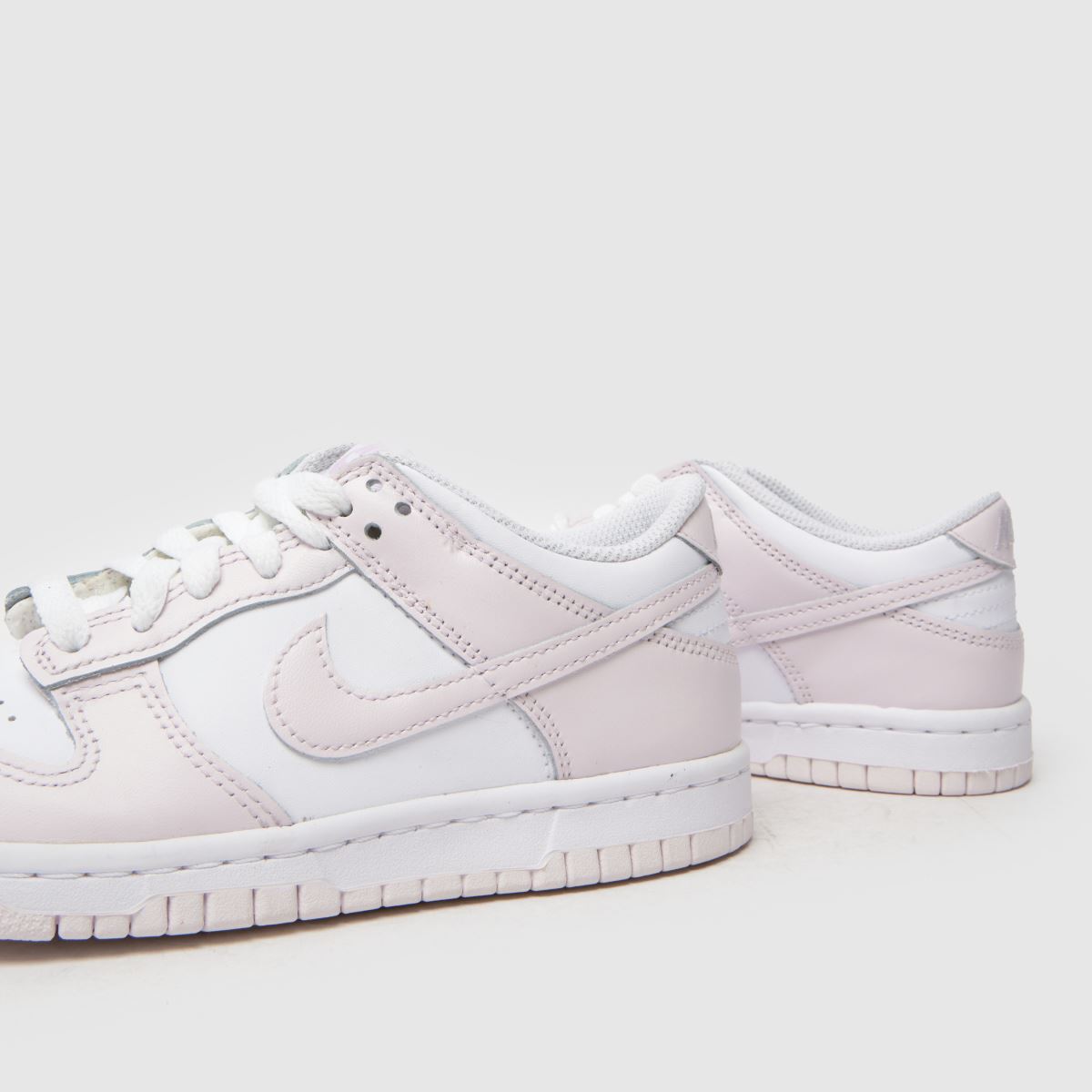 Nike Dunk Low Girls Youth in White & Purple Nike Dunk Low 7