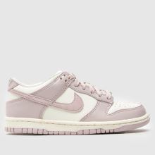 Nike Dunk Low,1 of 4