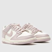 Nike Dunk Low,2 of 4