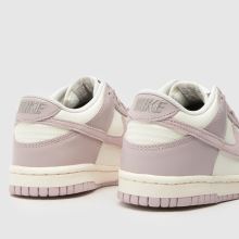 Nike Dunk Low,4 of 4