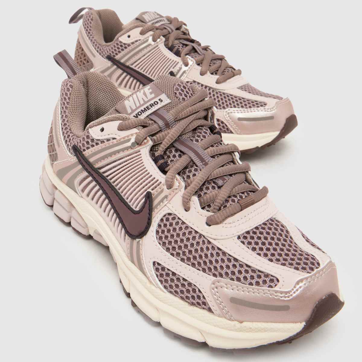 Nike Vomero 5 Girls Youth in Taupe Nike Vomero 5 4