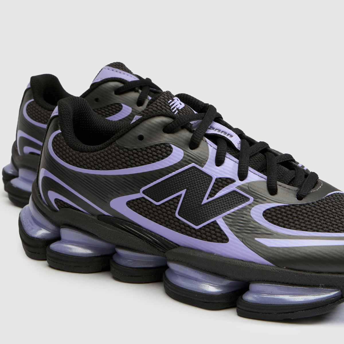 New Balance Abzorb 2000 Girls Youth in Black & Purple New Balance Abzorb 2000 4