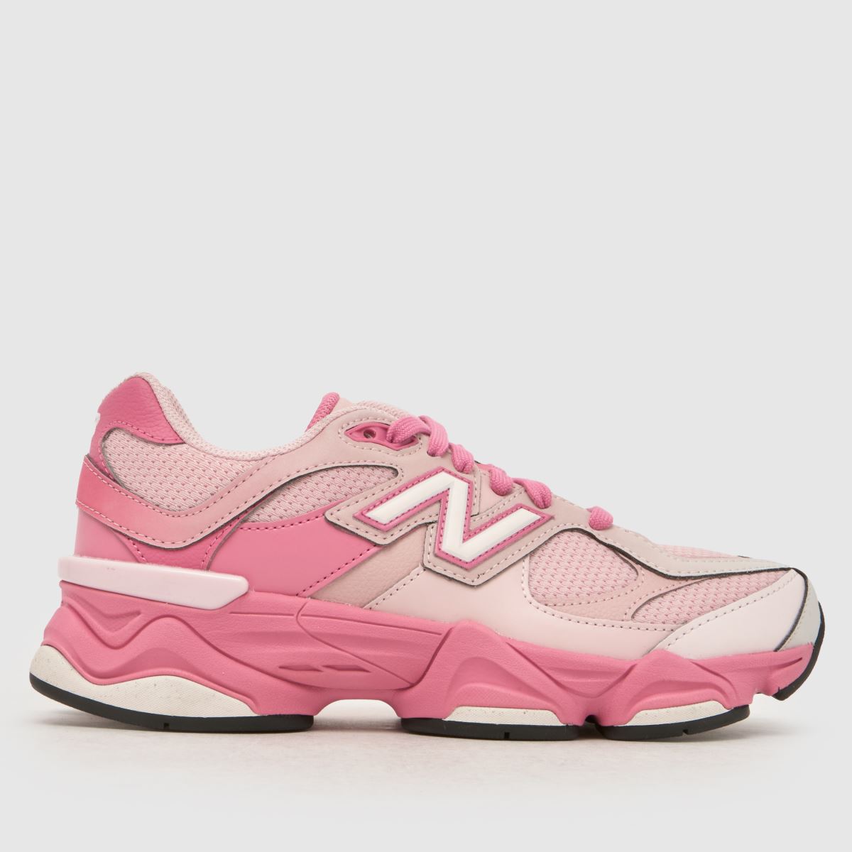 New Balance 9060 Girls Youth in Pink New Balance 9060