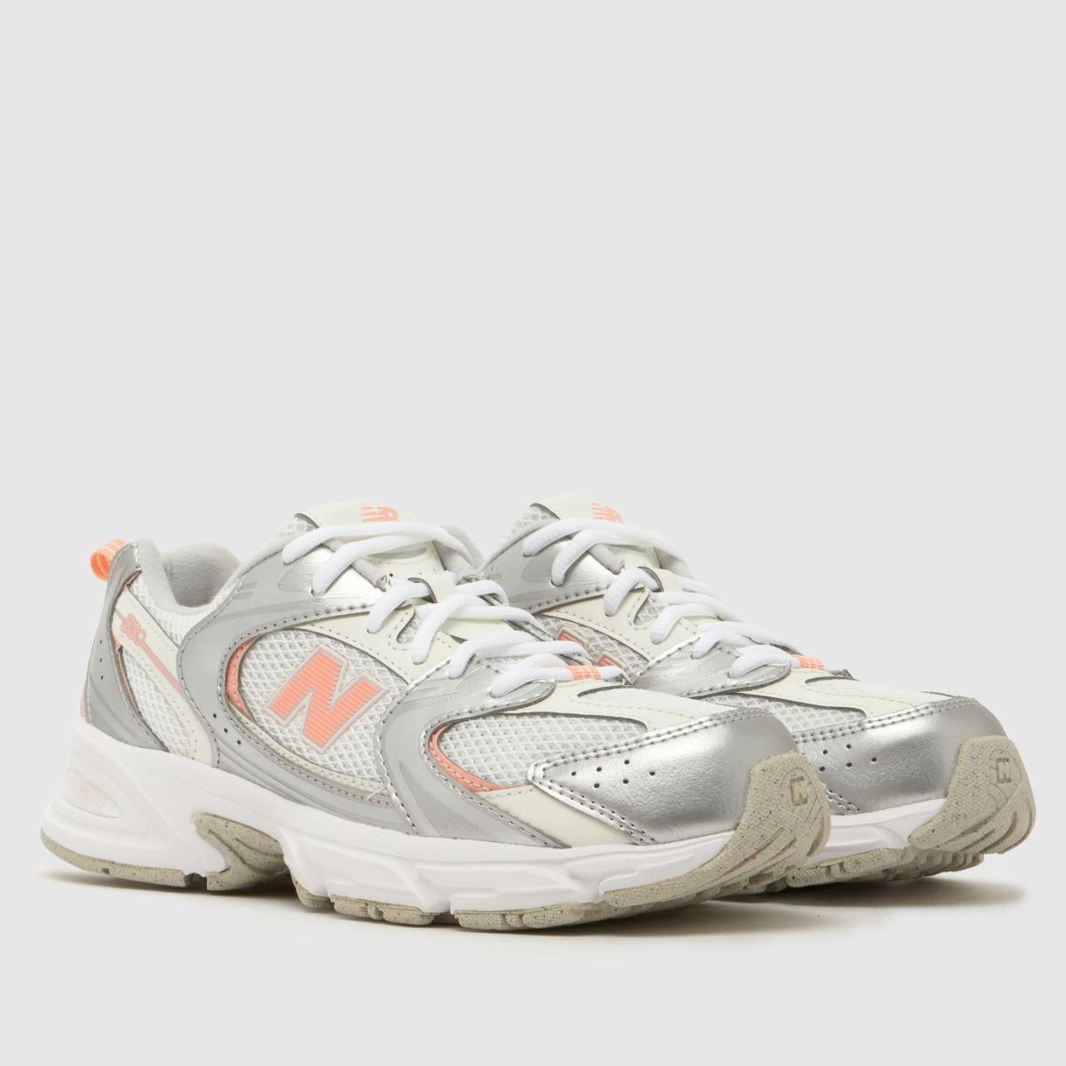 New Balance 530 Girls Youth in White & Pink New Balance 530 1
