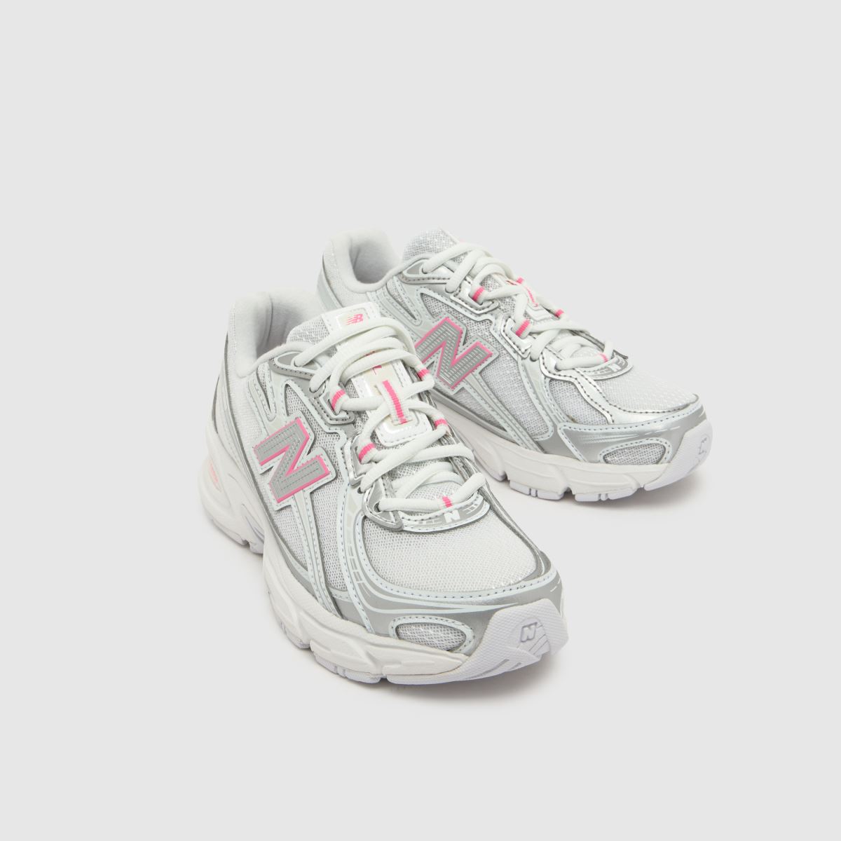 New Balance 740 Girls Youth in Silver Multi New Balance 740 4