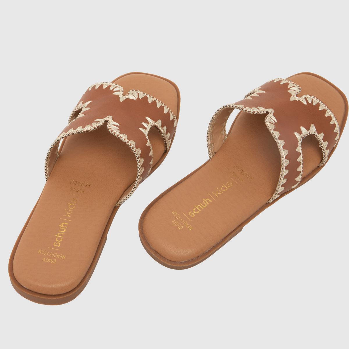 schuh Taken Mule Youth in Tan schuh Taken Mule 7